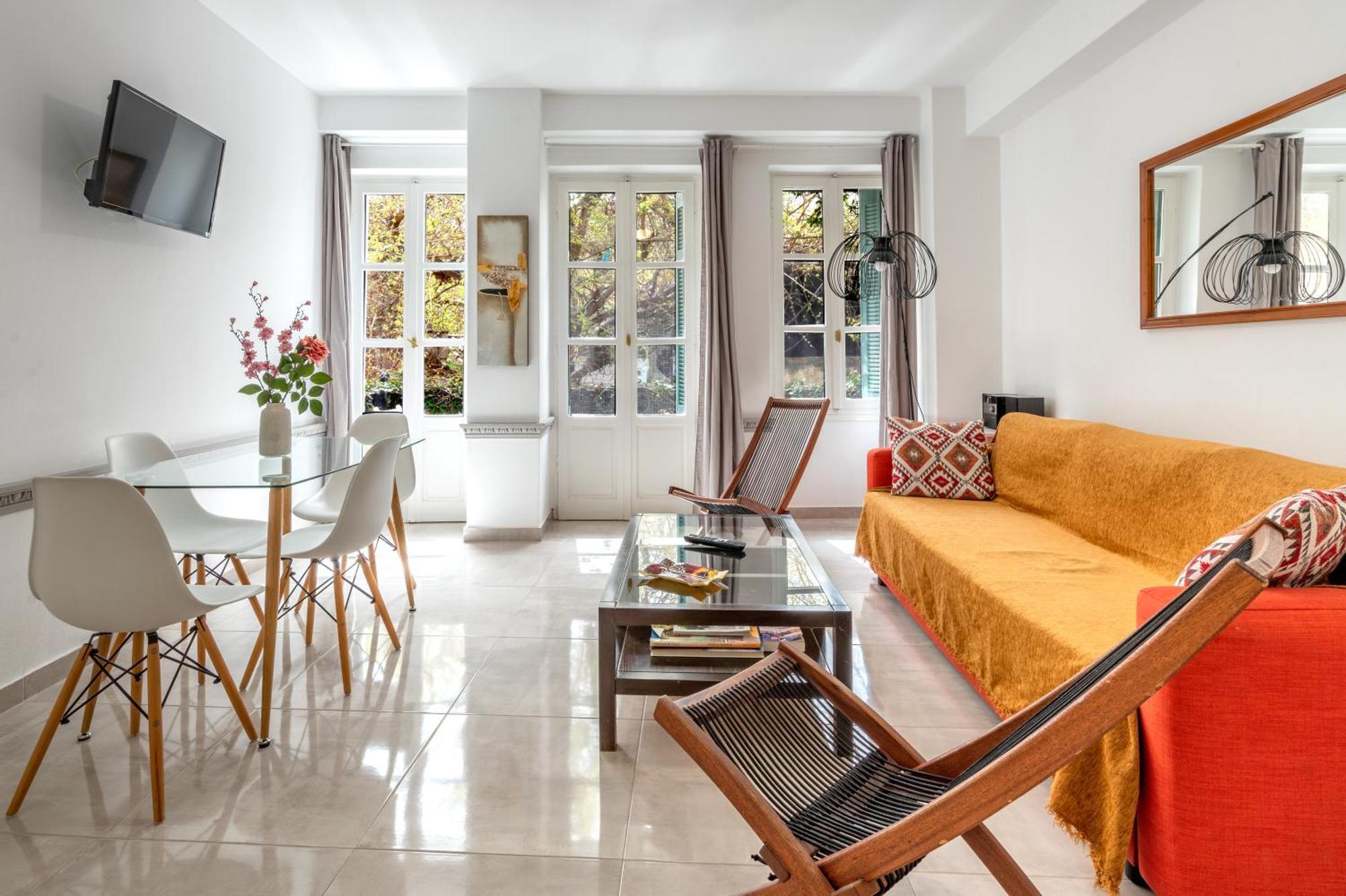 Psiri Gem From In Vivo Apartments- Spacious 1St Floor Apartment With Balcony In Athens' Historic Center Εξωτερικό φωτογραφία